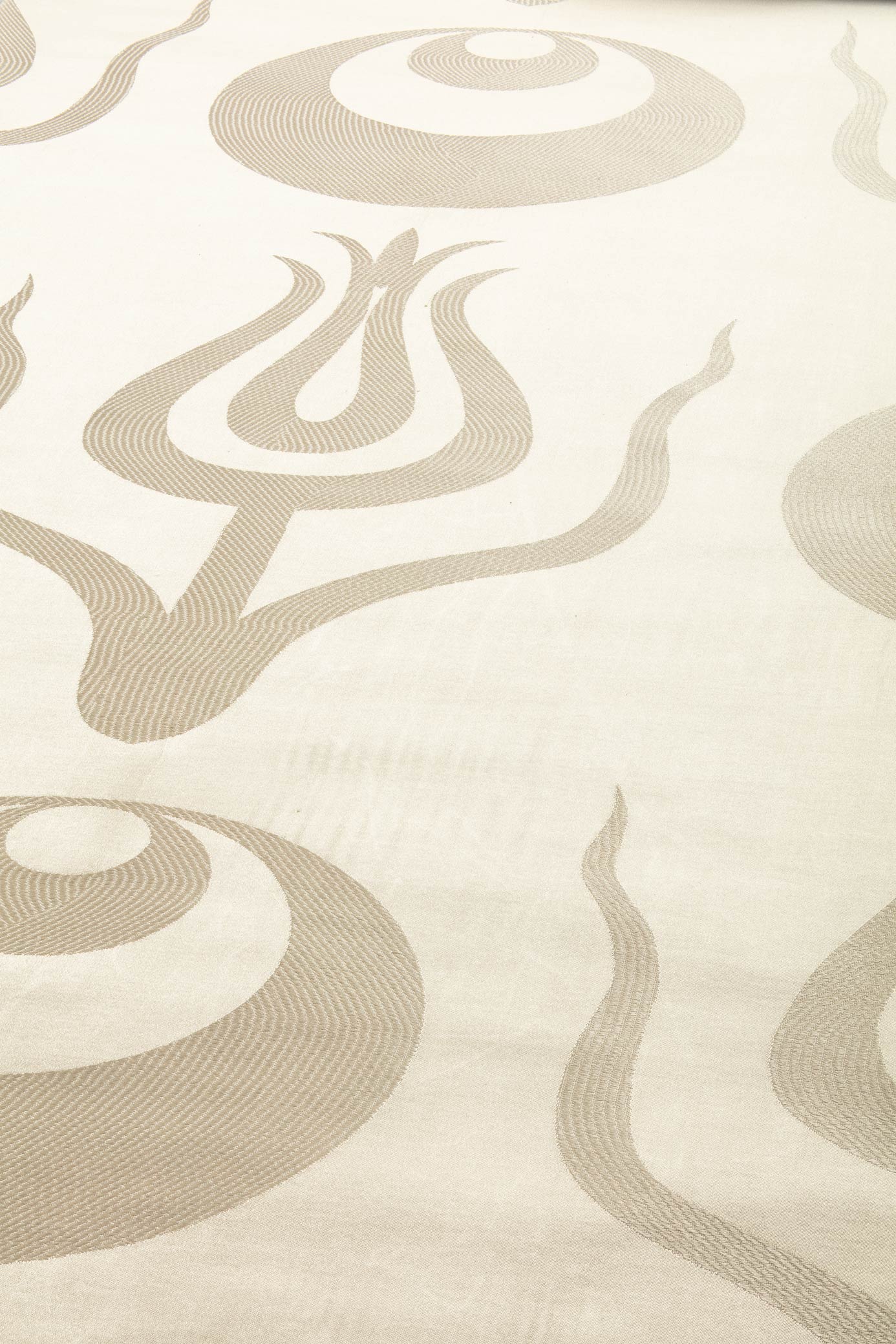 Crescent Tulip Silk Damask