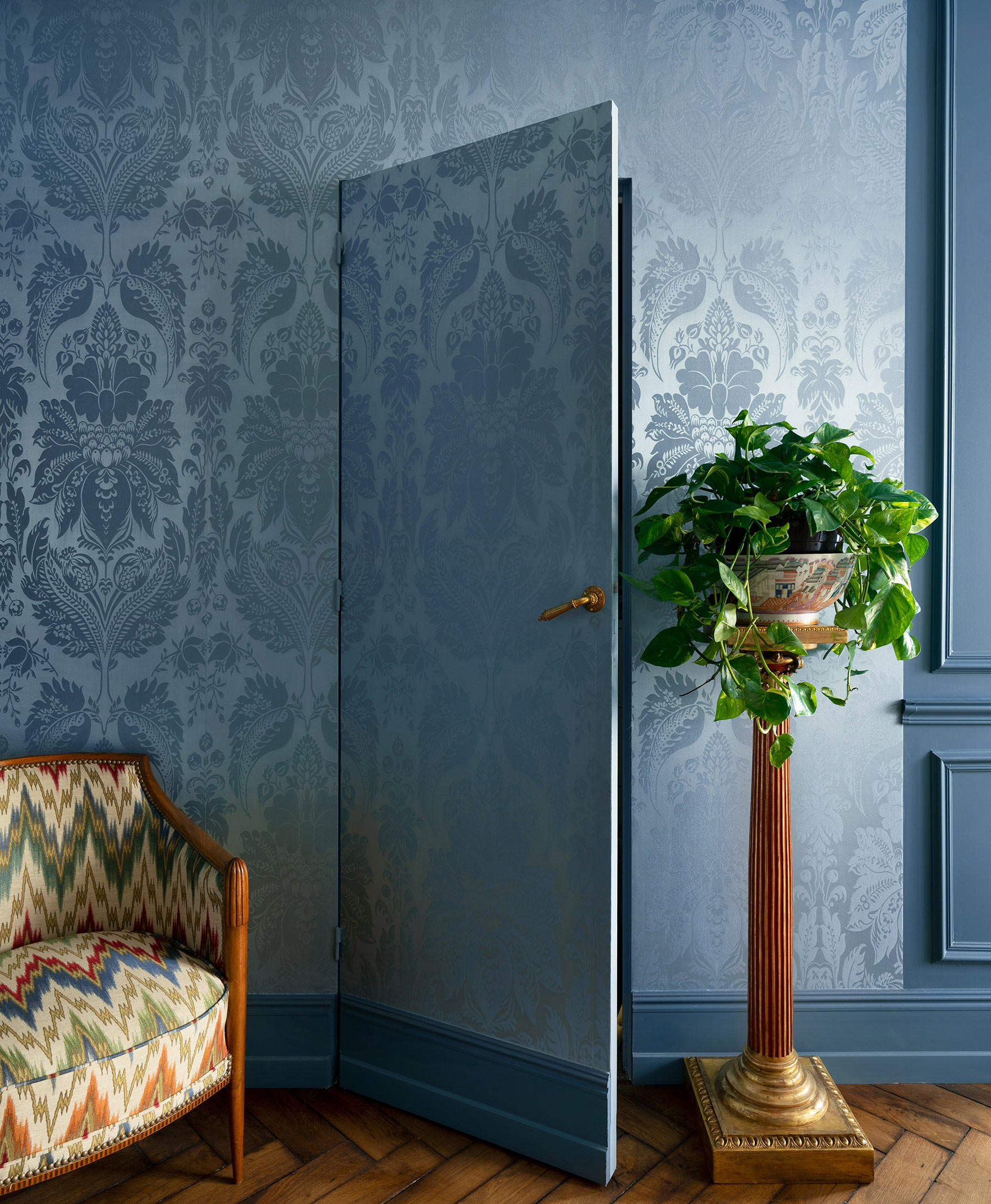 Summer Sky Pineapple Damask