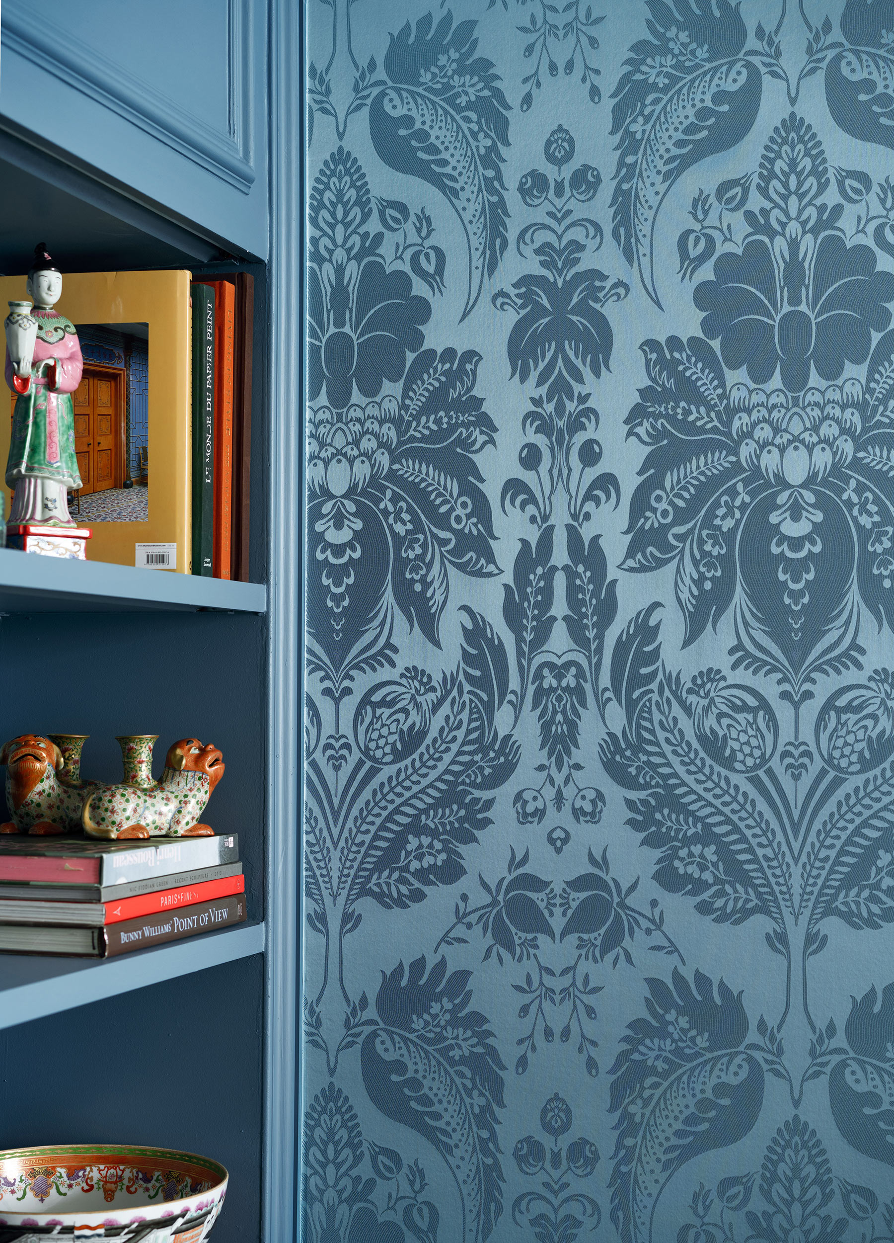 Summer Sky Pineapple Damask